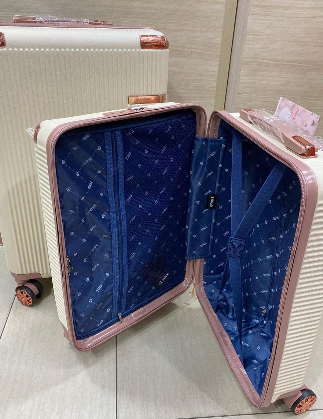 Suitcase Yaris