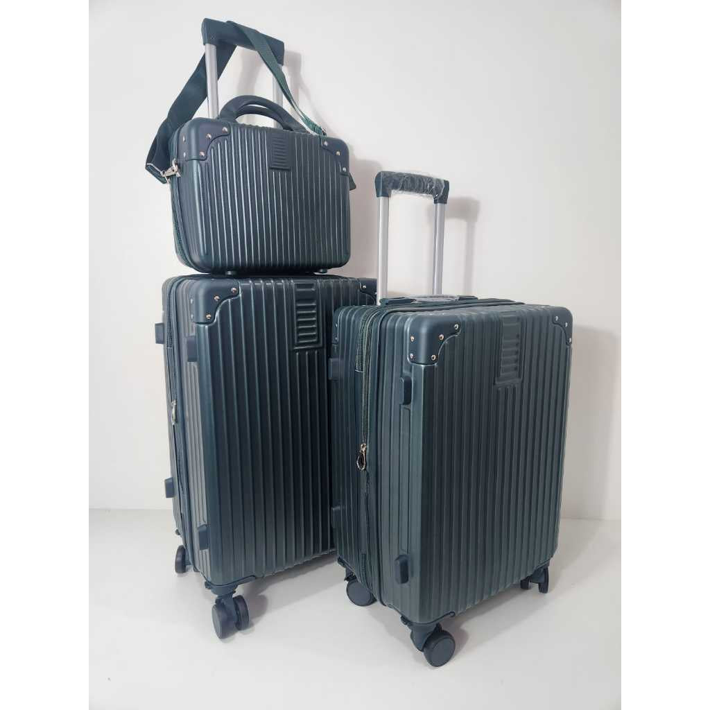 Suitcase Set