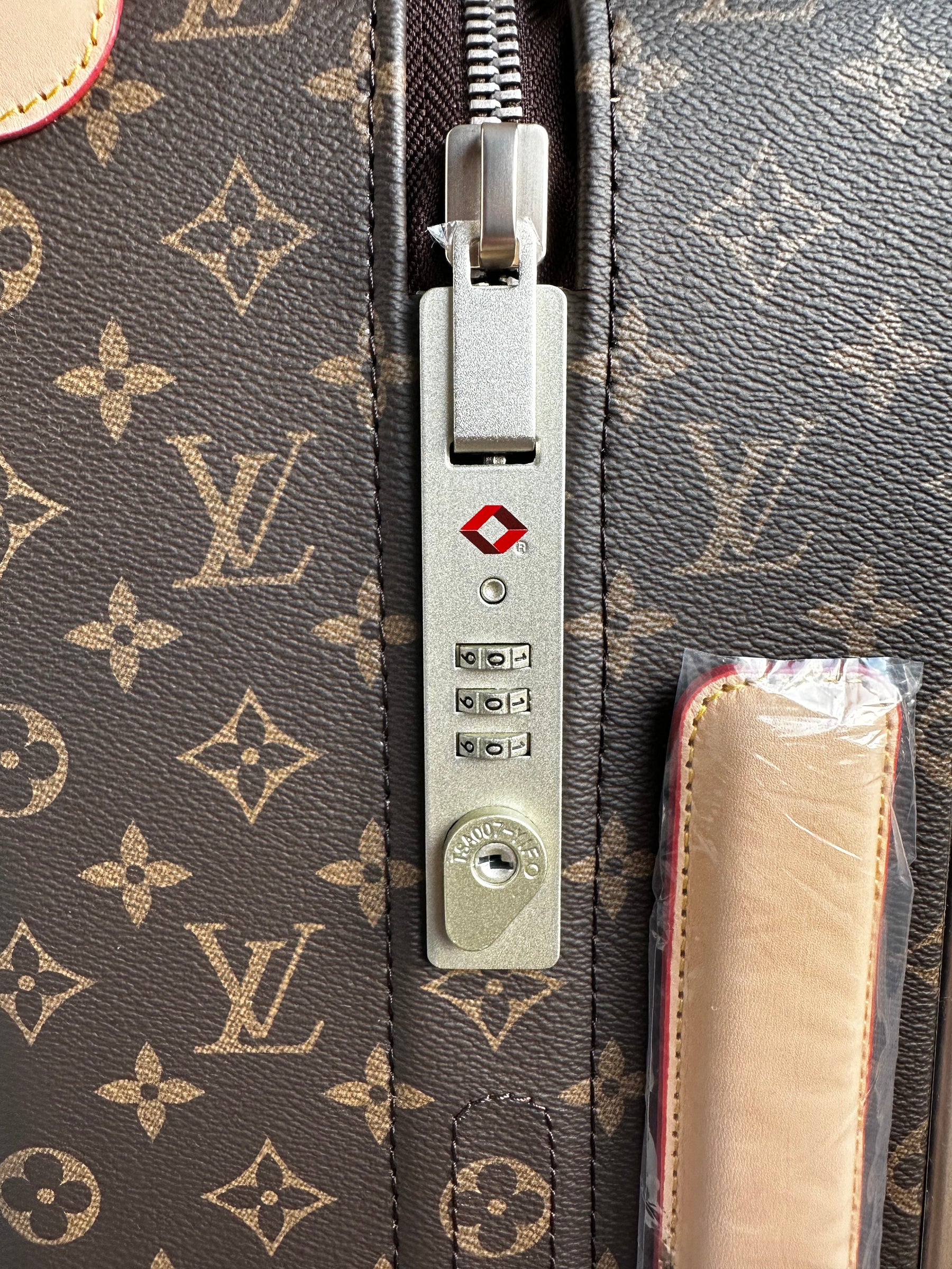 Louis Vuitton Replica Italian Bag 1st Line (FEW UNITS)